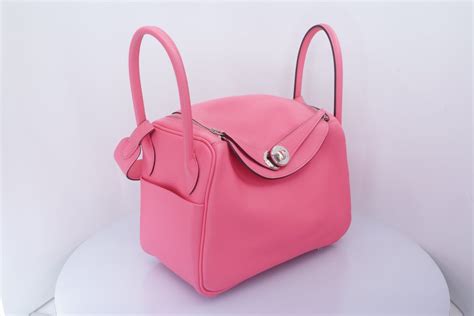 hermes lindy 26 rose azalee|Hermes Rose Azalee Pink Swift Lindy 26 Handbag .